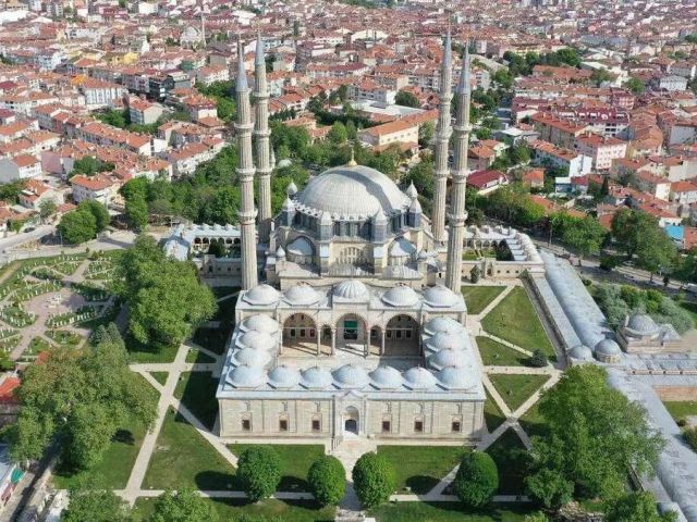 Best Marmara'nın Tarihi Kentleri Turu | Ankara Çıkışlı | 4 Gün | Pegasus Havayolları (SAW-SAW)