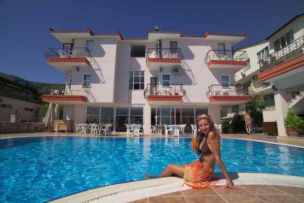 BELPORT BEACH HOTEL