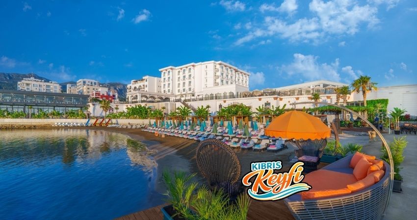 Les Ambassadeurs Hotel & Casino