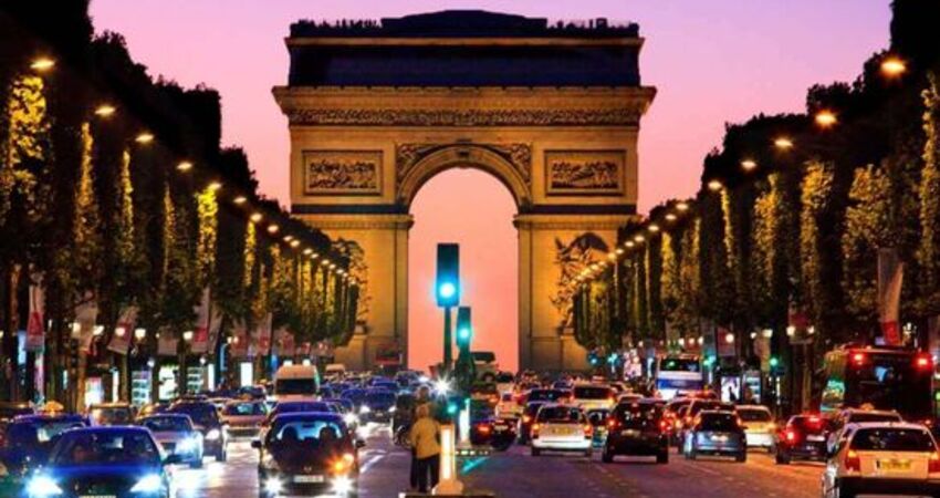 Yılbaşı Özel • Paris Turu • THY ile • 4 Gece 5 Gün