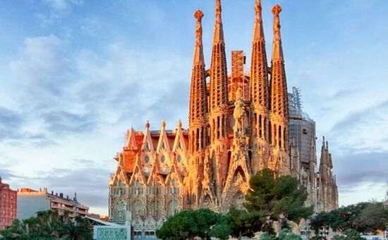 Büyük İspanya Turu (MAD-BCN) I Pegasus HY ile I 7 Gece 8 Gün (2026 Kış Dönemi)