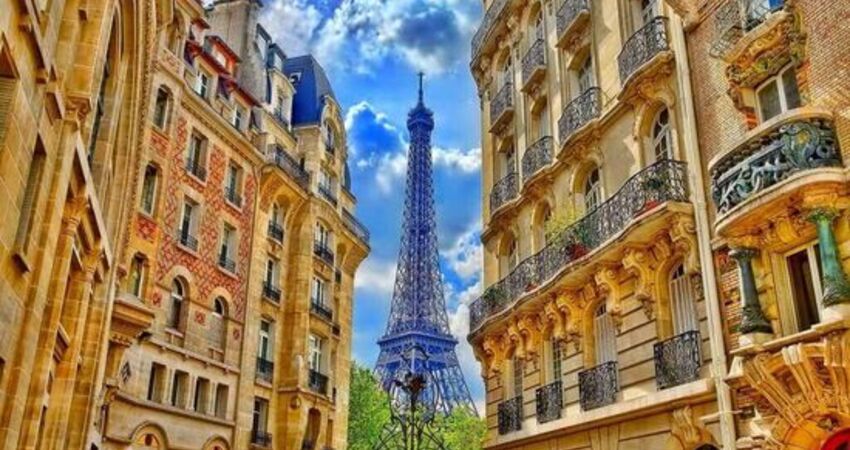 Noel Pazarları Dönemi I Büyük Paris & Disneyland & Brüksel & Amsterdam Turu I Tüm Turlar Dahil I THY ile I 4 Gece 5 Gün 