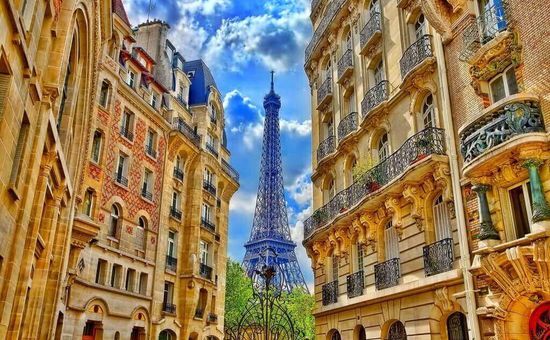 Noel Pazarları Dönemi I Büyük Paris & Disneyland & Brüksel & Amsterdam Turu I Tüm Turlar Dahil I THY ile I 4 Gece 5 Gün 