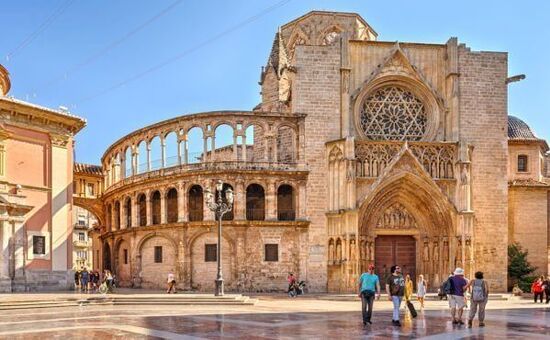 Ekspres İspanya Turu (BCN-MAD) I Pegasus HY ile I 4 Gece 5 Gün (2025 Kış Dönemi)