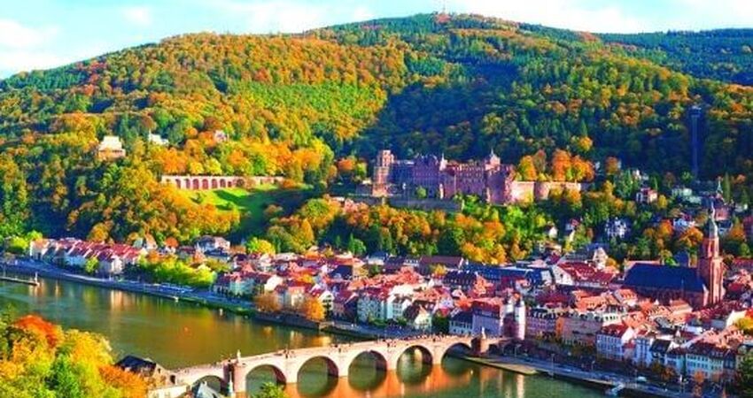 İzmir Çıkışlı Fransa & İsviçre & Almanya Turu I 3 Gece 4 Gün I SunExpress ile (STR-STR)