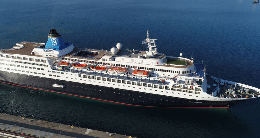 Çeşme Hareketli I Selectum Blu Cruise ile Yunan Adaları Turu I Kapı Vizeli I 4 Gece - 5 Gün