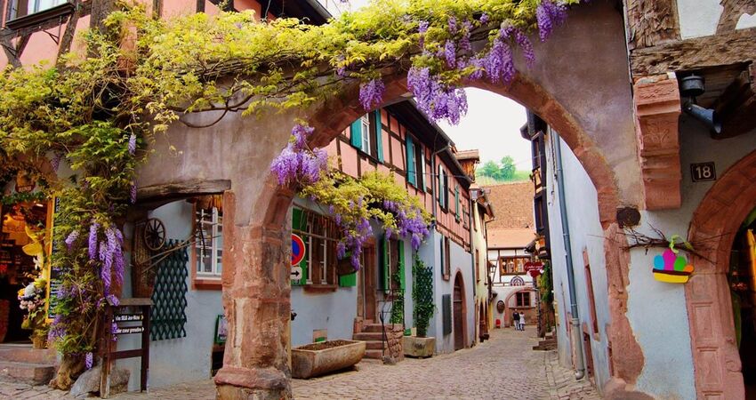 Şeker Bayramı Özel I Benelux & Paris & Alsace Turu I Air France HY ile I 7 Gece 8 Gün