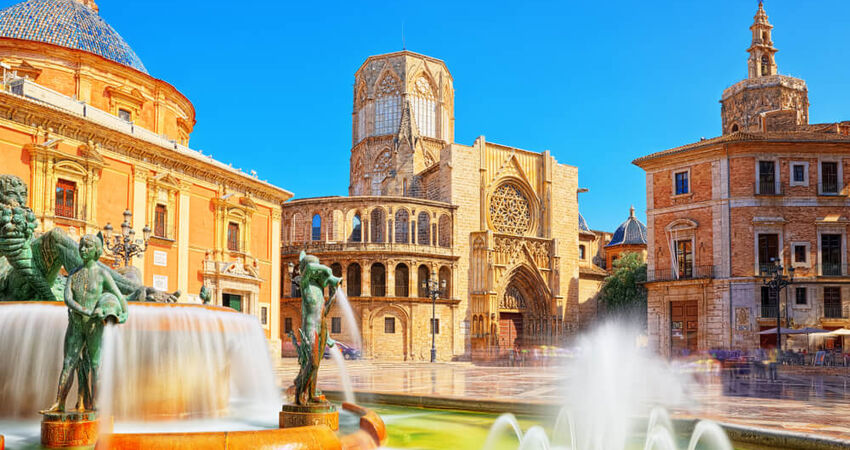 Sömestre Özel İspanya ve Endülüs Turu I Gündüz Turları Dahil I 6 Gece 7 Gün I THY ile  (BCN-MAD)