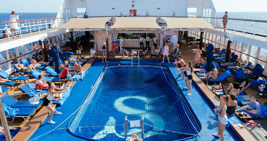 Kurban Bayramı |Çeşme Hareketli | Selectum Blu Cruise ile Yunan Adaları Turu | Kapı Vizeli | 4 Gece - 5 Gün