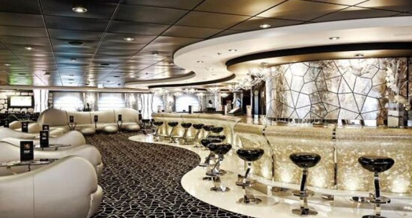 MSC Divina ile İtalya &  Yunan Adaları Turu  |  Kuşadası Hareketli  | 7 Gece - 8 Gün