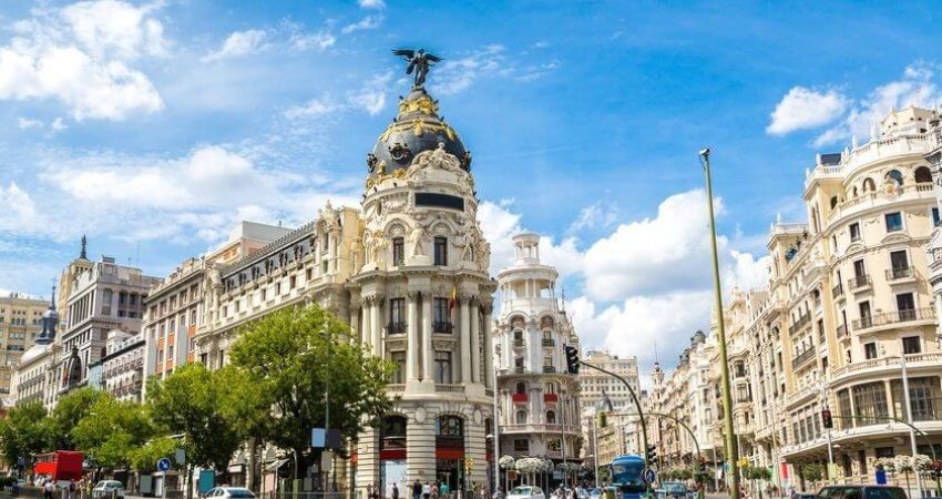 İzmir Çıkışlı I Madrid & Barcelona Turu I SunExpress HY ile I 6 Gece 7 Gün