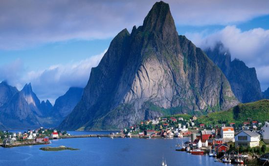 Royal İskandinav Üçlüsü Turu  |  Ekstra Turlar Dahil  |  8 Gece - 9 Gün  |  THY ile