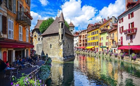Alsace ve Romantik Yol Turu|  Ekstra Turlar Dahil  |  4 Gece - 5 Gün  |  THY ile  (ZRH-NUE)
