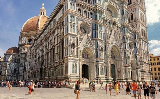 Royal Büyük İtalya Turu  |  Ekstra Turlar Dahil  | 7 Gece - 8 Gün  |  THY ile  (FCO-VCE)