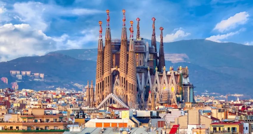 Barcelona & Valencia Turu  |  3 Gece - 4 Gün  |  THY ile (BCN-VCL)