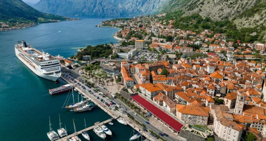 Budva Turu  |  3 Gece - 4 Gün  |  Air Montenegro ile (TIV-TGD)