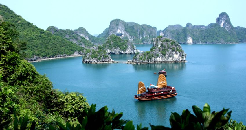 Akdeniz Triosu Vietnam &  Kamboçya &  Tayland Turu  |  1 Gece Gemi - 8 Gece Otel  |  THY ile  (SGN-BKK)