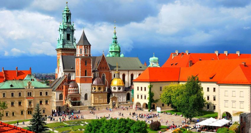 Polonya &  Çekya &  Avusturya &  Slovakya &  Macaristan Turu  |  7 Gece - 8 Gün  |  THY ile