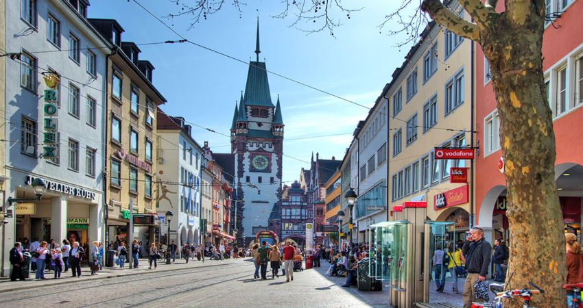 Maxi Frankfurt &  Colmar &  Zürih Noel Pazarları Turu  |  Ekstra Turlar Dahil  |  3 Gece - 4 Gün  |  THY ile