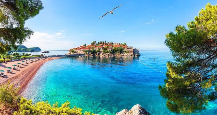 Budva Turu  |  Ankara Çıkışlı  |  3 Gece - 4 Gün  |  Pegasus ile (TGD-TGD)