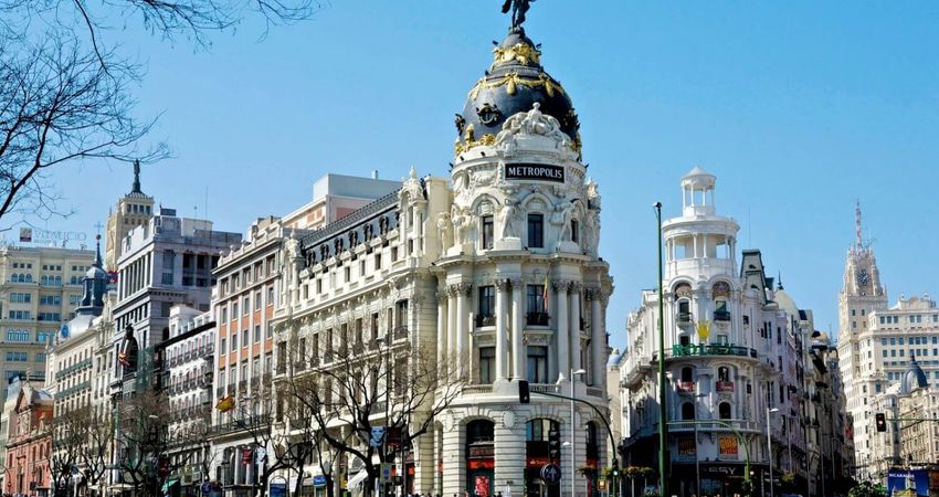 Elegant Madrid& Valencia &Barcelona Turu