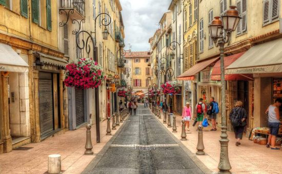 Belçika &  Fransa &  Alsace Turu  |  6 Gece - 7 Gün  |  THY ile (BRU-STR)