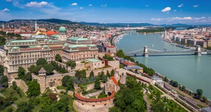 Muhteşem Viyana &  Prag &  Budapeşte Turu  |  İzmir Çıkışlı  |  7 Gece - 8 Gün  |  SunExpress ile