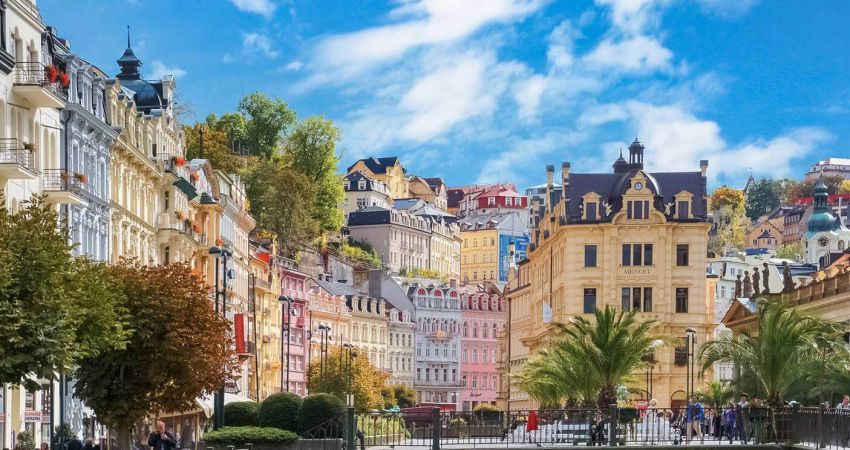 Promo Ekspress Orta Avrupa Turu  |  4 Gece 5 Gün  |  Pegasus HY İle  |  (PRG-BUD)