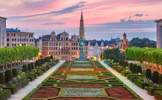 Class Benelux & Paris & Almanya Turu |  Ekstra Turlar Dahil  |  7 Gece - 8 Gün  | Pegasus Hava Yolları ile  (AMS - ORY)