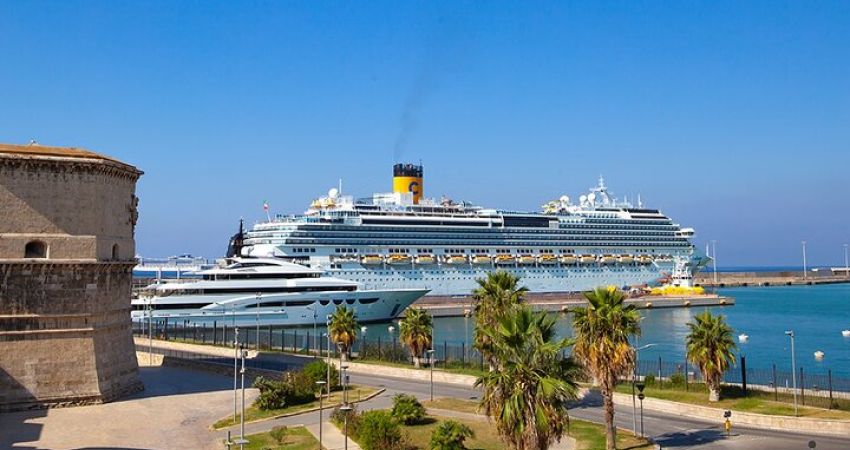 Costa Smeralda ile İbiza'lı Akdeniz Turu  |  7 Gece 8 Gün  |  PGS HY ile