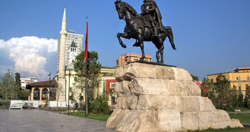 Balkanlarda 6 Ülke ve Tarihin İzleri Turu  • Ekstra Turlar ve Akşam Yemekleri Dahil • Vizesiz  • THY ile  • 7 Gece 8 Gün