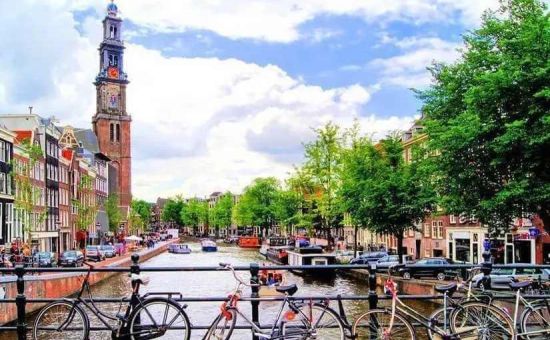 Class Benelux & Paris & Alsace & İsviçre Turu |   Ekstra Turlar Dahil  |  7 Gece 8 Gün  |  THY ile (AMS-BSL)