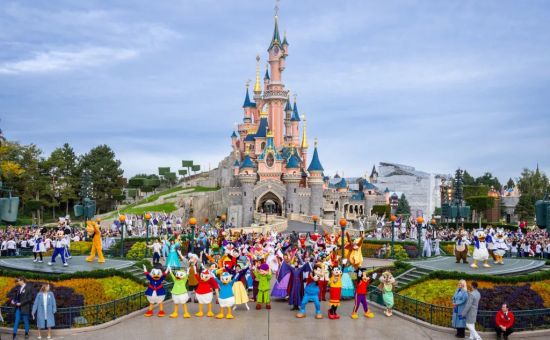 Kasım Sömestr Özel Muhteşem Paris & Disneyland  Turu  |  İzmir Çıkışlı  |  3 Gece 4 Gün  |  SunExpress ile
