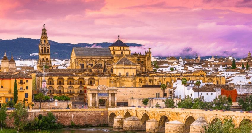 Yılbaşı Özel Royal Granada & Sevilla Turu |  Ekstra Turlar Dahil  |  4 Gece 5 Gün  |  THY ile