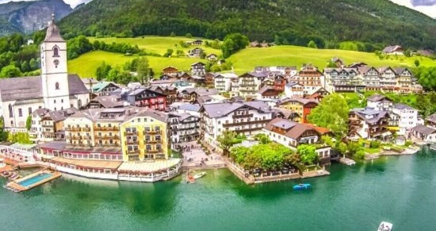 Romantik Yolun İzinde Masal Köylerden Alp Göllerine 